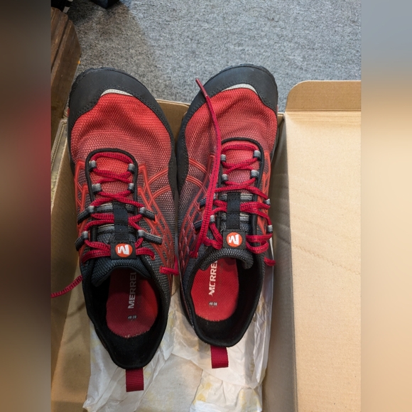 Merrell Crimson Performance Show. Size 10 - Picture 4 of 6